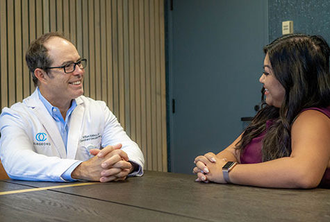 physician banking meeting with Senior Vice President, Client Advisor Janine Navarro-Poblete